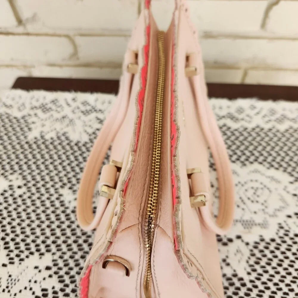 Euc Kate Spade Peach Scallop Leather Crossbody Bag Purse - Picture 12 of 14